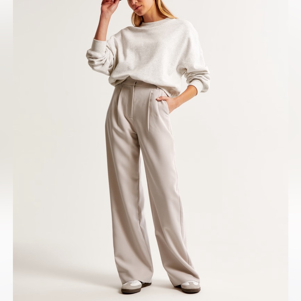 Abercrombie & Fitch Gray Wide-Leg Trousers